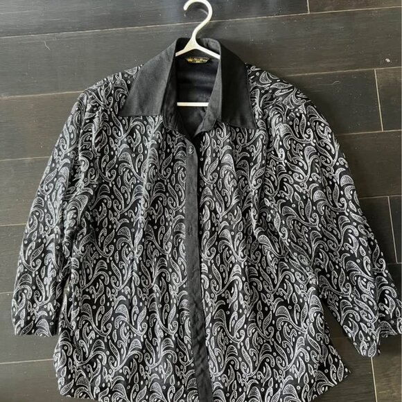 NEW - Size 14 Women Blouses (see more photo) - Picture 2 of 2